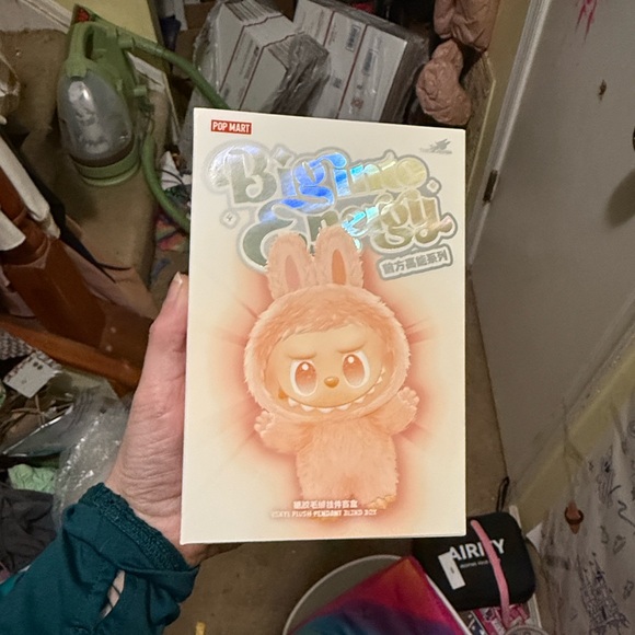 Pop Mart Labubu Big Into Energy BIE - Hope - Picture 2 of 3